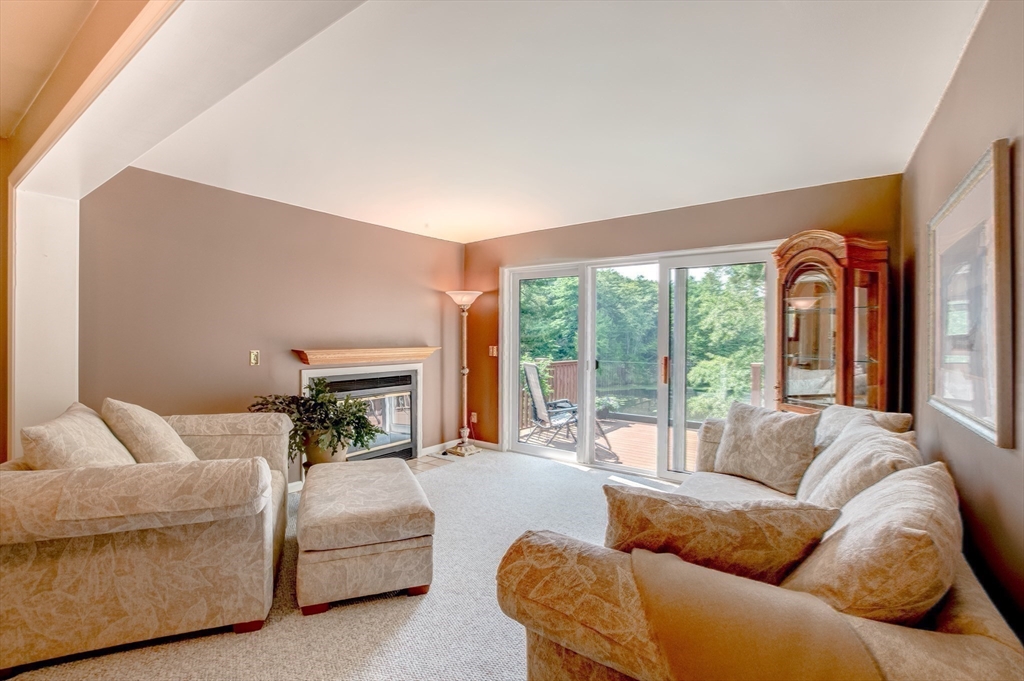 19 Cove Road, Unit 19 Hubbardston, MA 01452 - Photo 16 of 41 Gallery Image 16