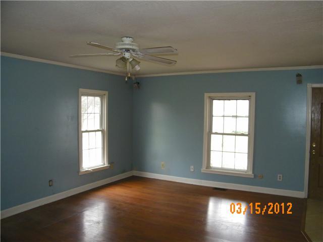 11 Spring Street Sparta, OH 43350 - Photo 2 of 6 Gallery Image 2