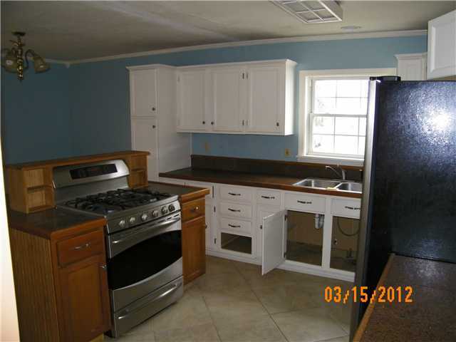 11 Spring Street Sparta, OH 43350 - Photo 4 of 6 Gallery Image 4