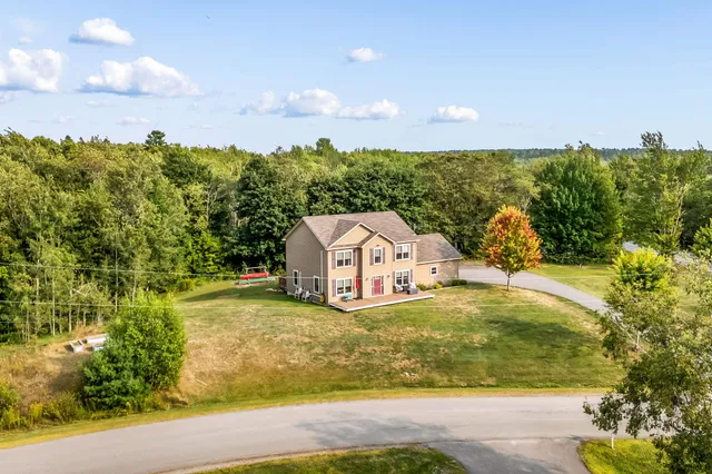 $515,000 | 7 Alard Drive, Hermon, ME 04401