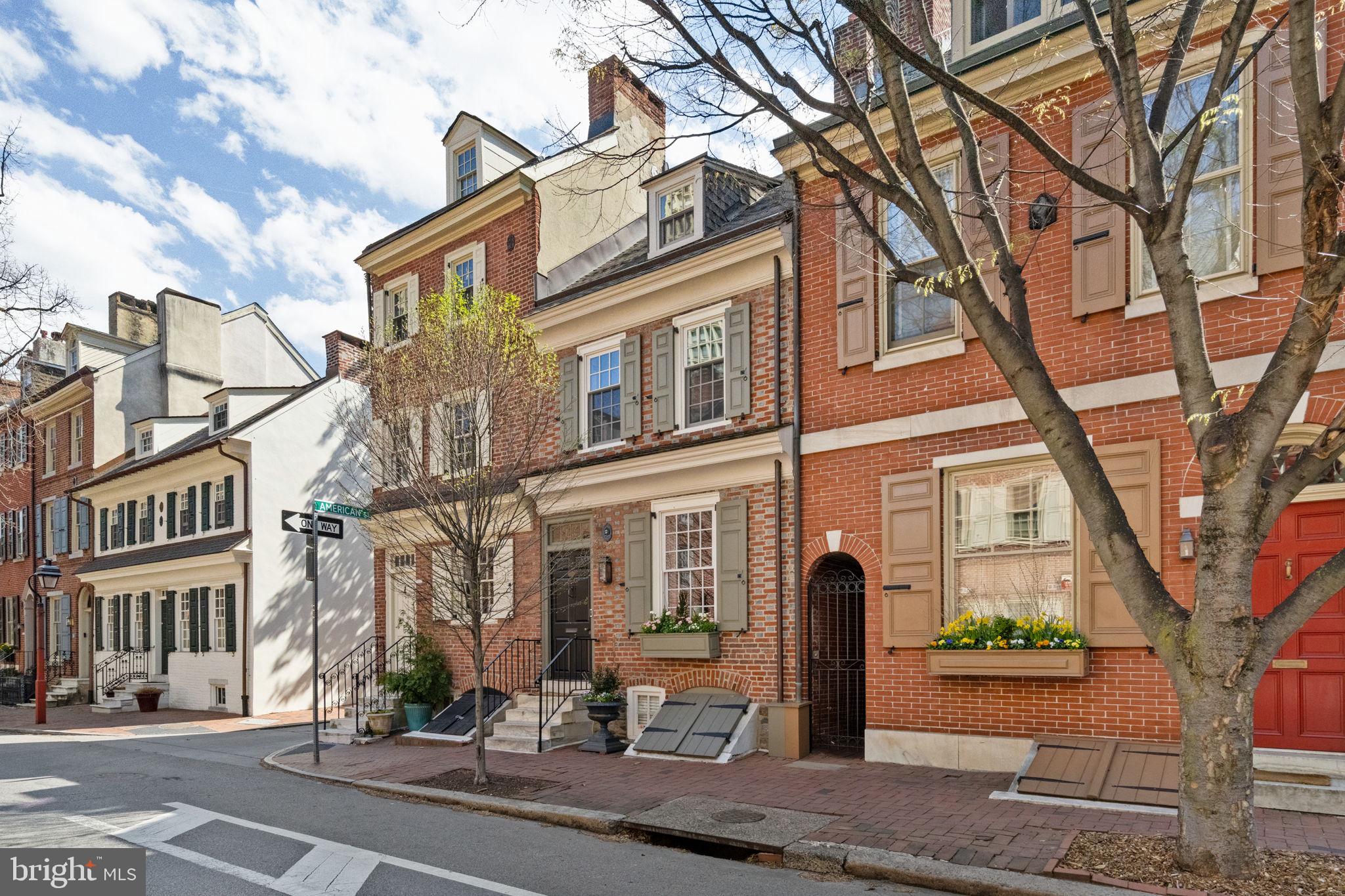 228 Spruce Street Philadelphia, PA 19106 - Photo 35 of 36 front view of a building