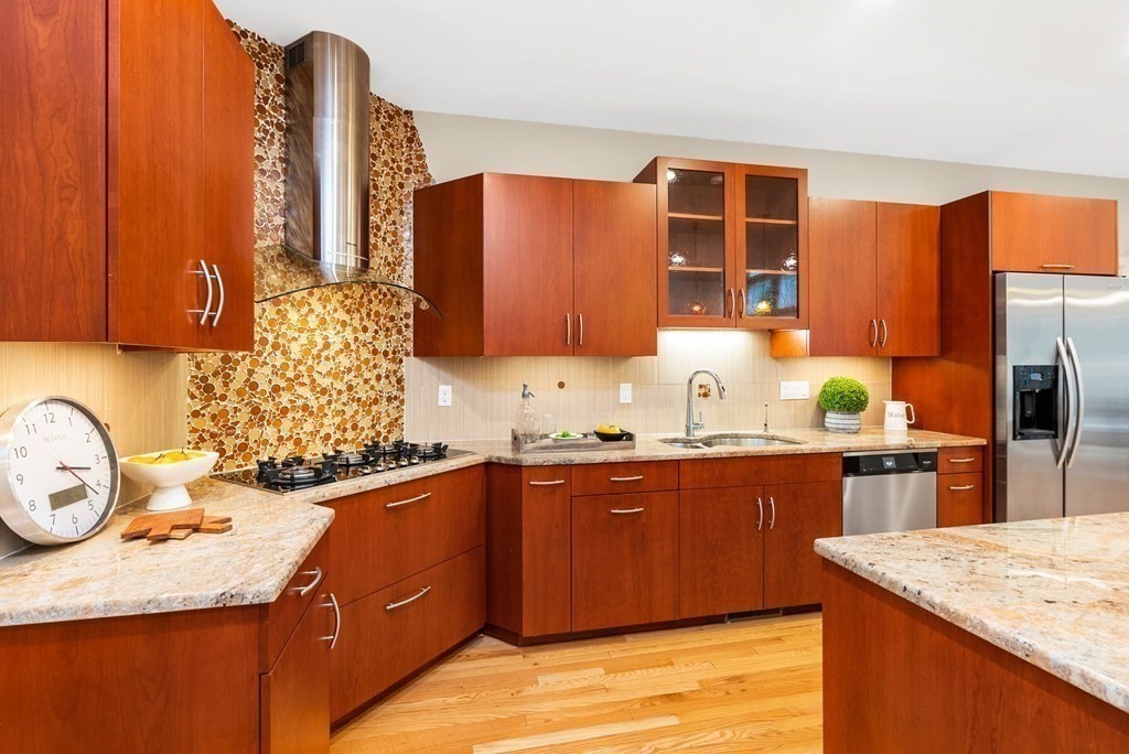 152 Harwich Road Newton, MA 02467 - Photo 10 of 36