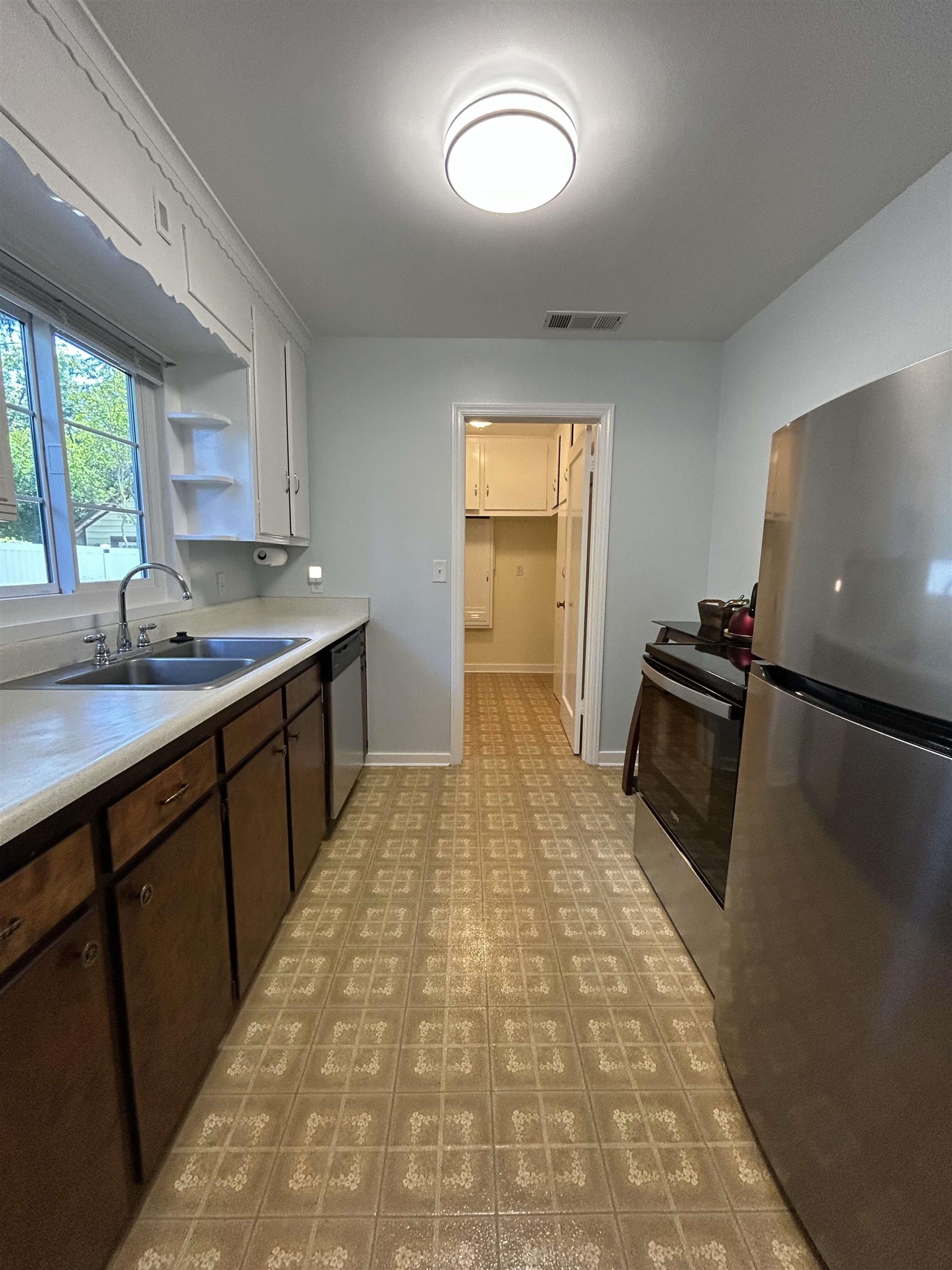 535 Cedar Street Red Bluff, CA 96080 - Photo 9 of 14