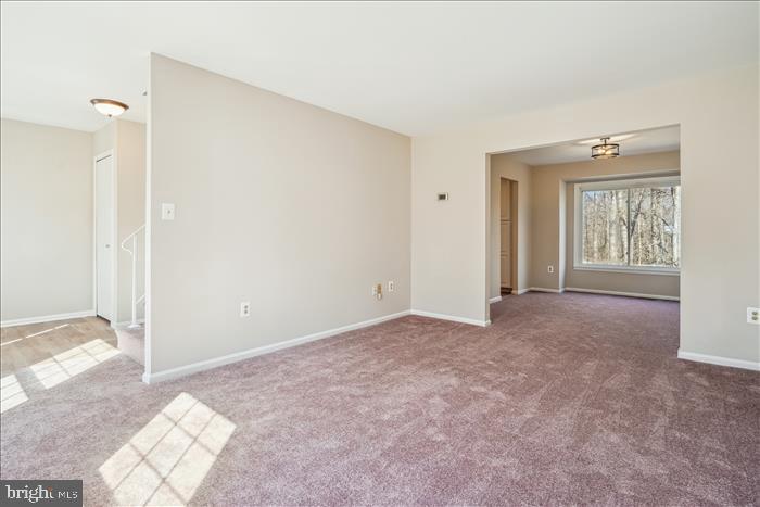 7904 Forest Path Way Springfield, VA 22153 - Photo 5 of 19