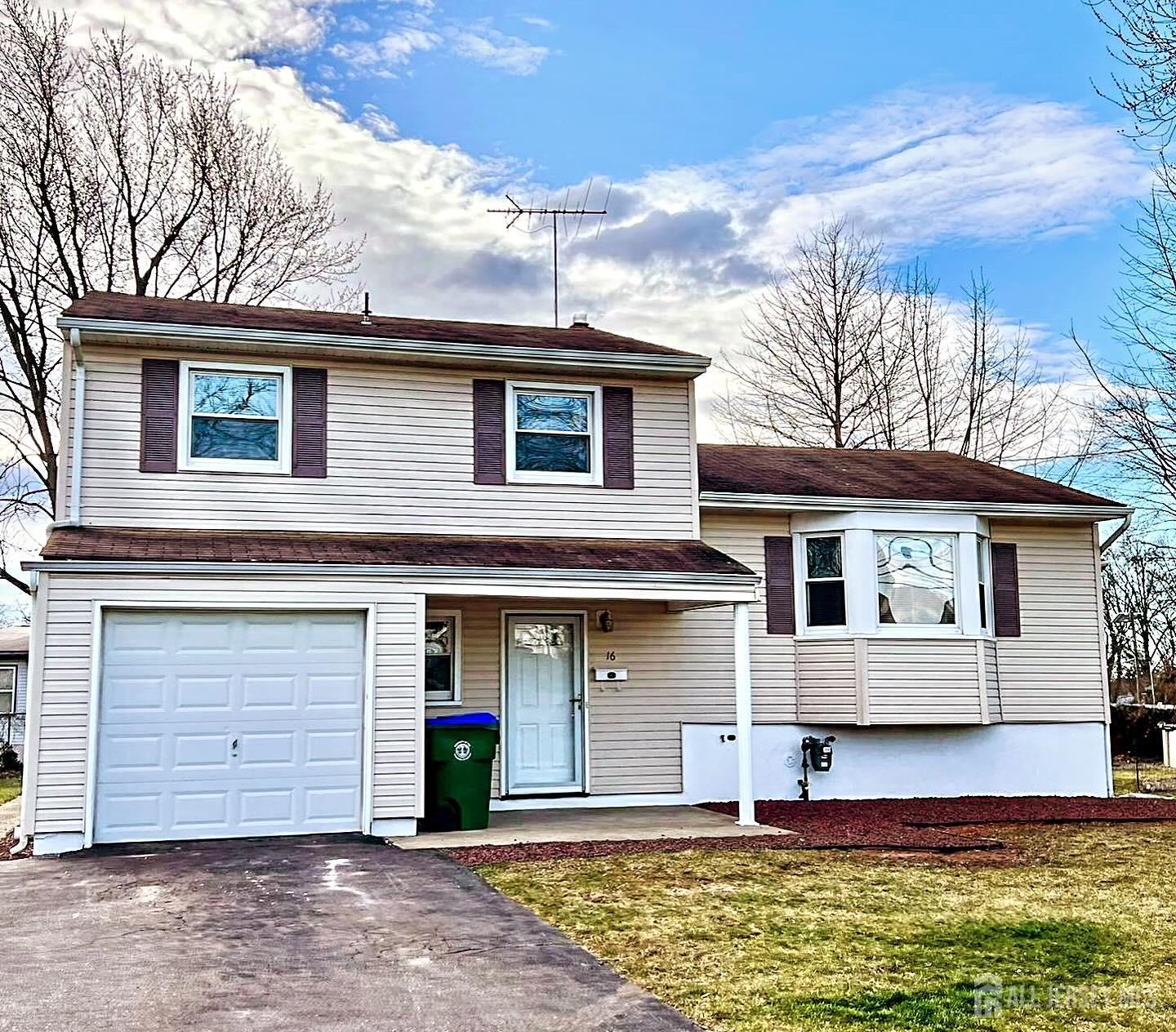 16 Outcalt Road Edison, NJ 08817 - Photo 1 of 29 Gallery Image 1