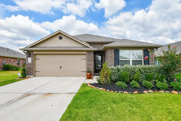 $339,000 | 23611 Eldarica Pine Court, The Woodlands, TX 77375