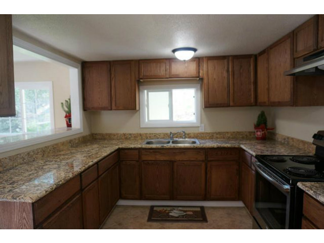 222 Tucker Road Watsonville, CA 95076 - Photo 8 of 25 Gallery Image 8