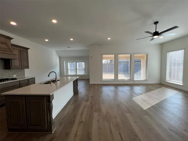 $2,980 | 832 Blue Yucca Lane, Little Elm, TX 76227