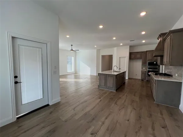 $2,980 | 832 Blue Yucca Lane, Little Elm, TX 76227