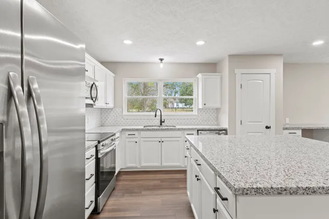 $325,000 | 2357 Neyland Road, Silsbee, TX 77656