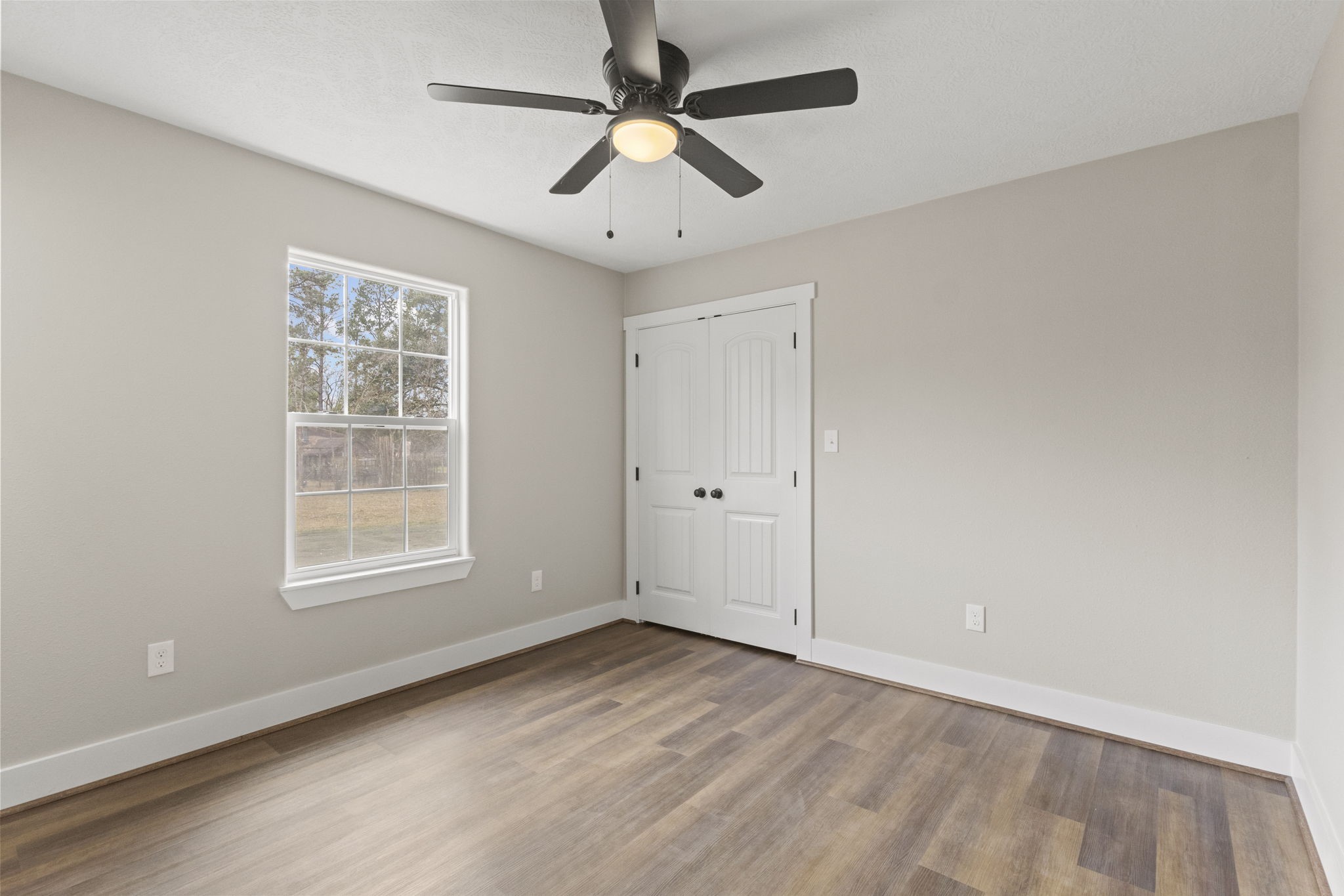 2357 Neyland Road Silsbee, TX 77656 - Photo 25 of 38 Bedroom 2