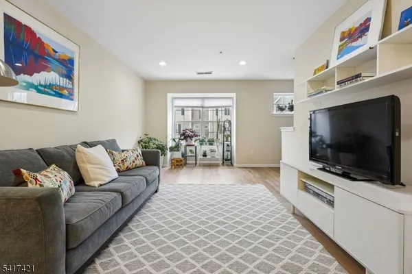 $559,000 | 55 Greenbrook Drive, Unit 55, Bloomfield, NJ 07003