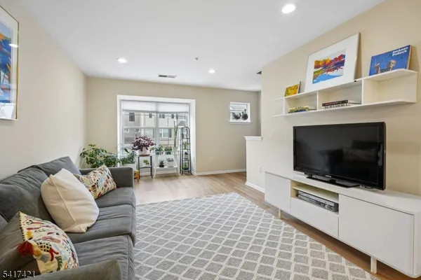 $559,000 | 55 Greenbrook Drive, Unit 55, Bloomfield, NJ 07003