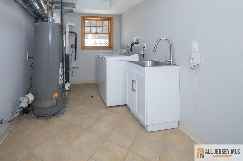 278 Rector Street Perth Amboy, NJ 08861 - Photo 35 of 47