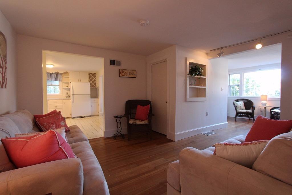 466 Old Mill Road Osterville, MA 02655 - Photo 16 of 35 Living Room