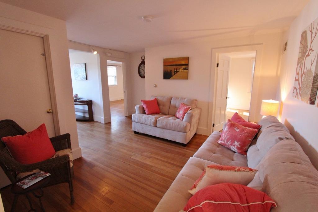 466 Old Mill Road Osterville, MA 02655 - Photo 3 of 35 Living Room