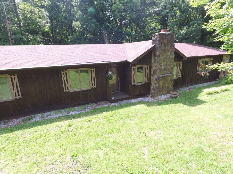 1395 White Stone Quarry Road Bowling Green, KY 42101 - Photo 1 of 25 Gallery Image 1