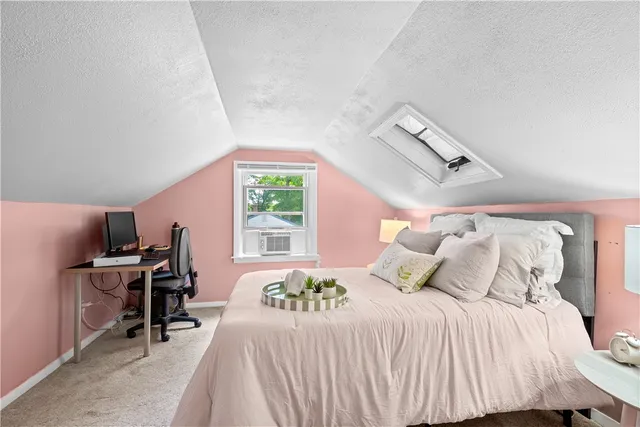 $474,999 | 28 Alton Avenue, Cumberland, RI 02864