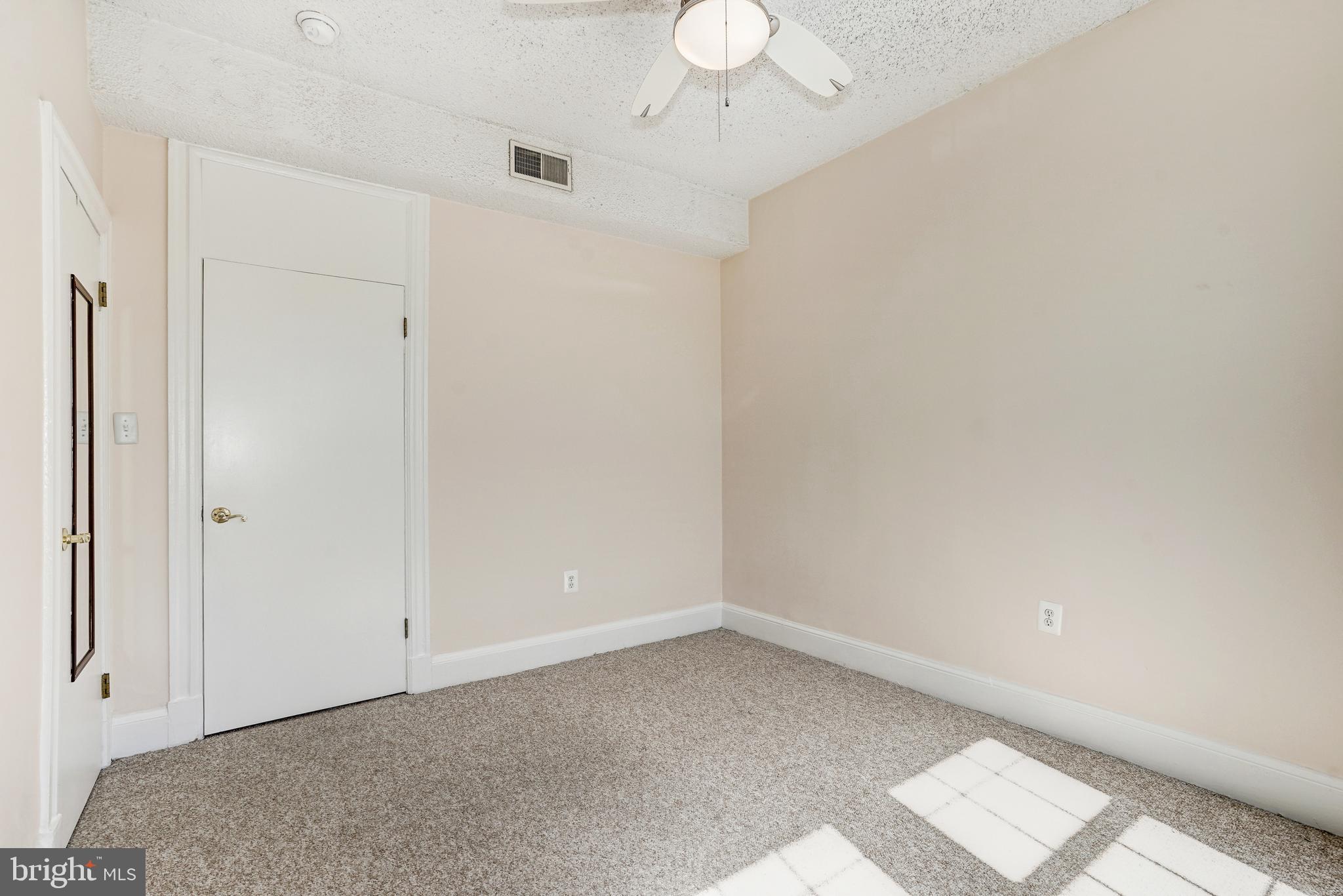 1401 Columbia Road Northwest, Unit 215 Washington, DC 20009 - Photo 23 of 31