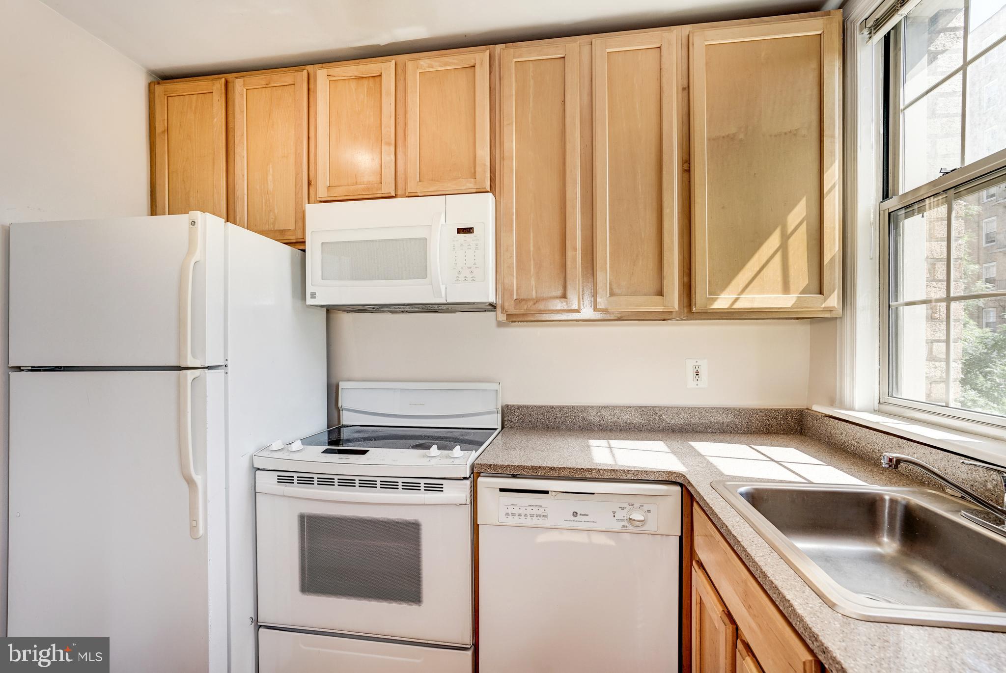 1401 Columbia Road Northwest, Unit 215 Washington, DC 20009 - Photo 9 of 31