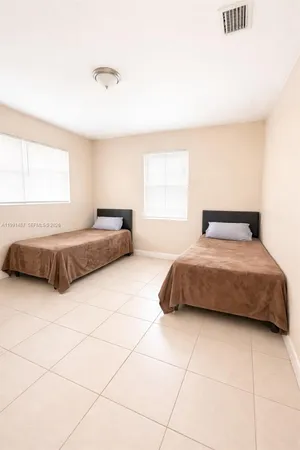 $3,200 | 18981 Northwest 7th Avenue, Miami Gardens, FL 33169