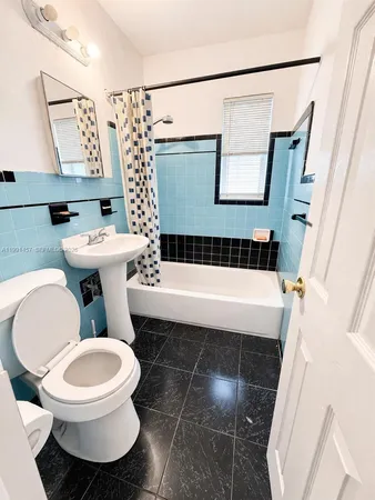 $3,200 | 18981 Northwest 7th Avenue, Miami Gardens, FL 33169