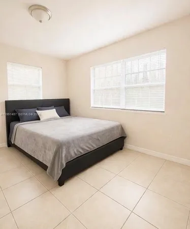 $3,200 | 18981 Northwest 7th Avenue, Miami Gardens, FL 33169