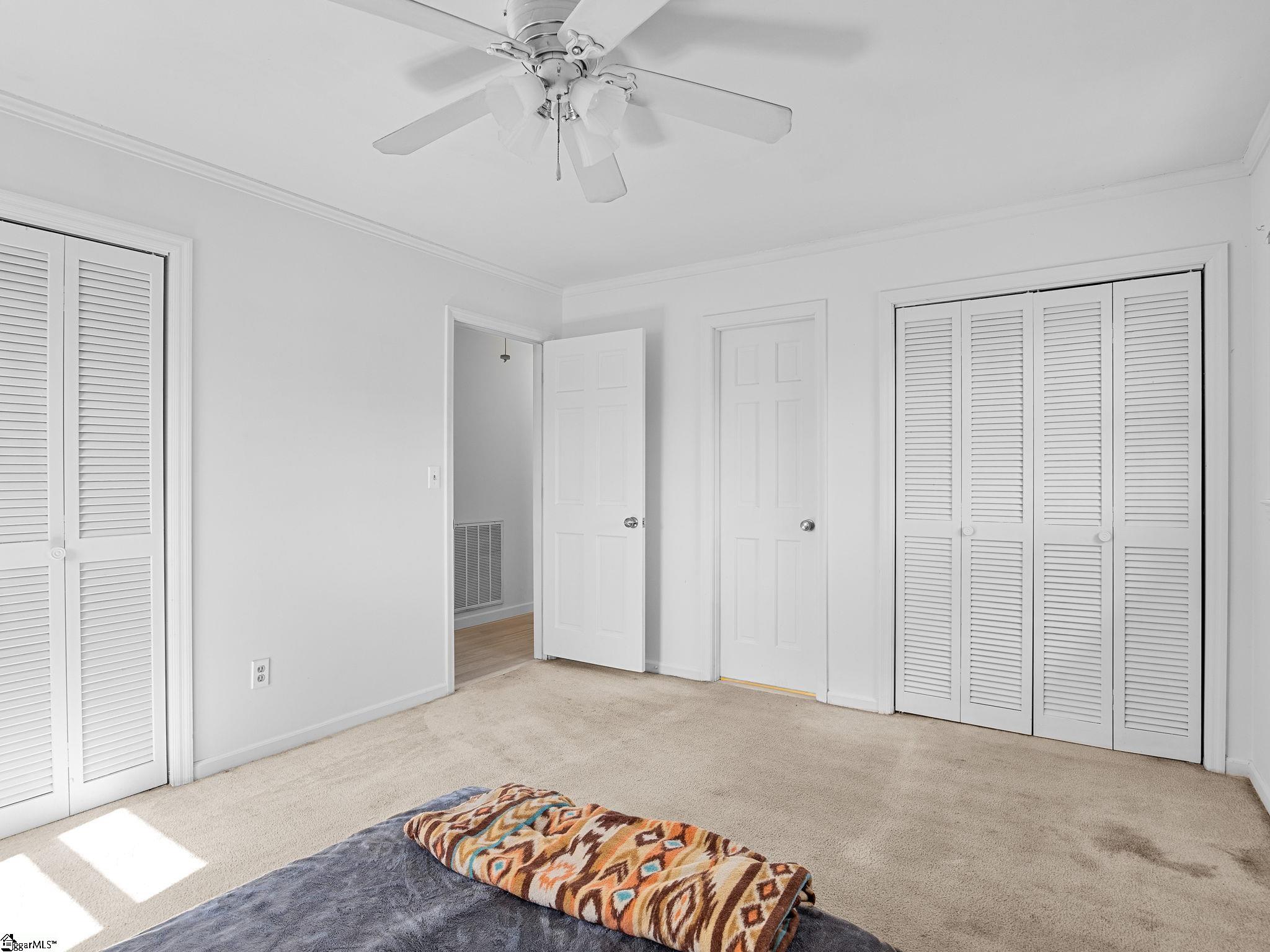 304 Mitchell Road Greenville, SC 29615 - Photo 14 of 36 Gallery Image 14