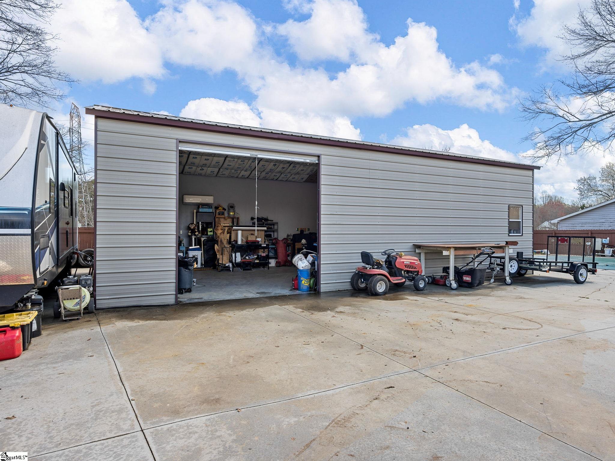304 Mitchell Road Greenville, SC 29615 - Photo 27 of 36 Gallery Image 27