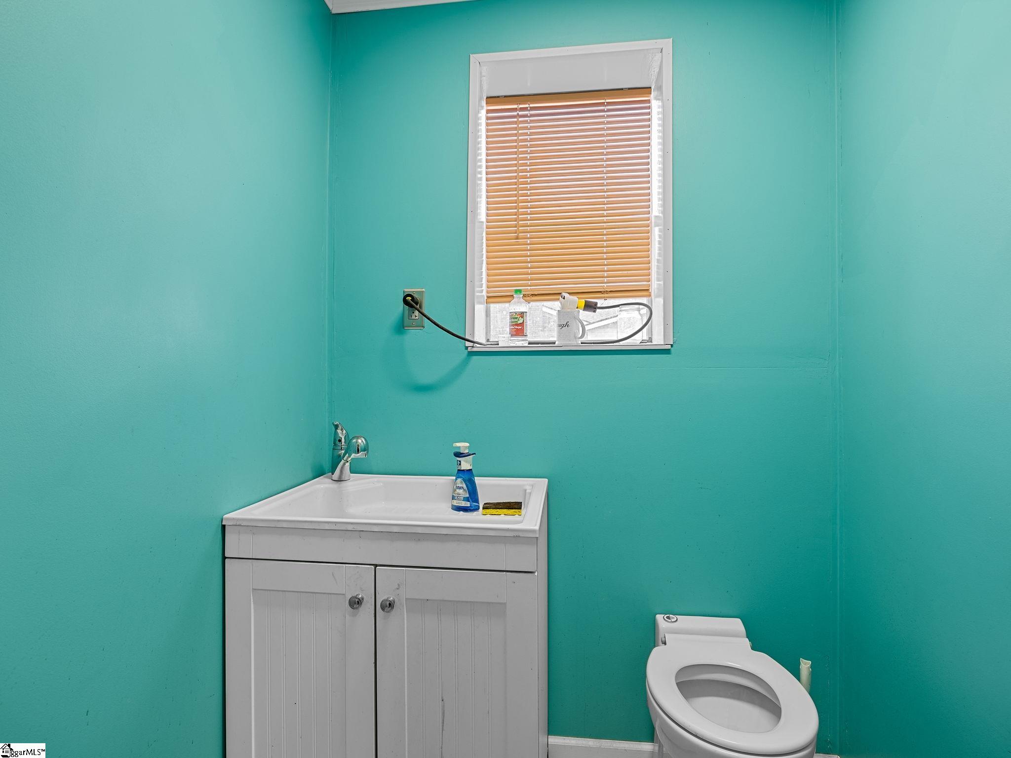 304 Mitchell Road Greenville, SC 29615 - Photo 30 of 36 1/5 bath in workshop