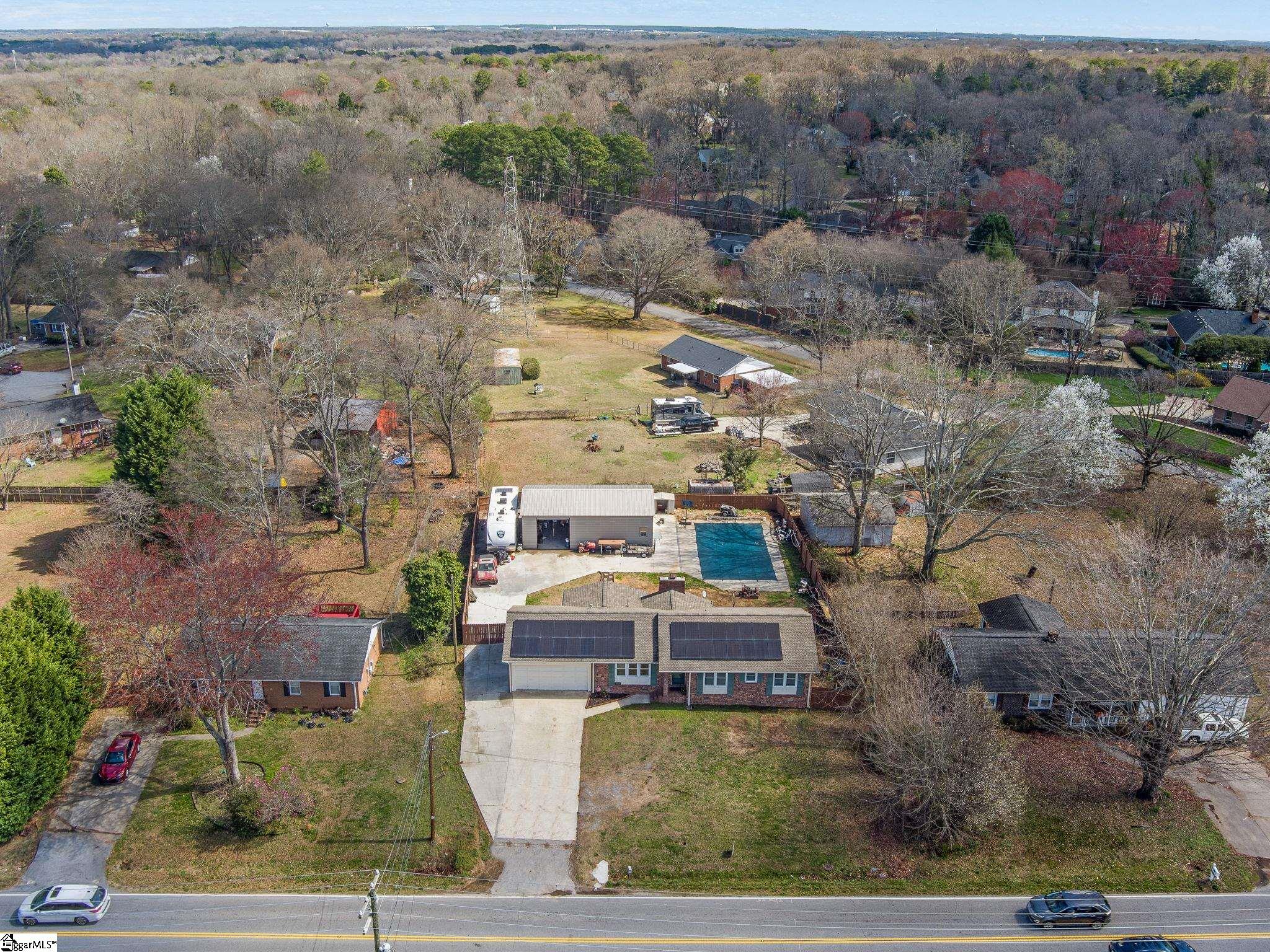 304 Mitchell Road Greenville, SC 29615 - Photo 32 of 36 Gallery Image 32