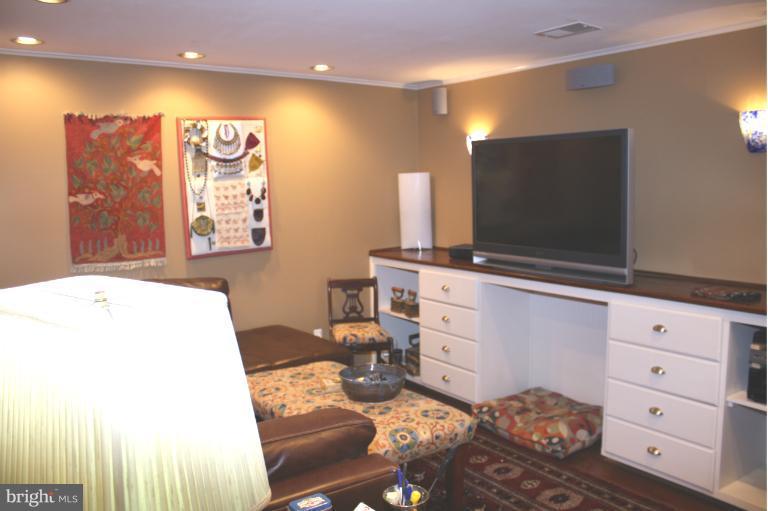 8439 Den Circle King George, VA 22485 - Photo 12 of 30 Media Room