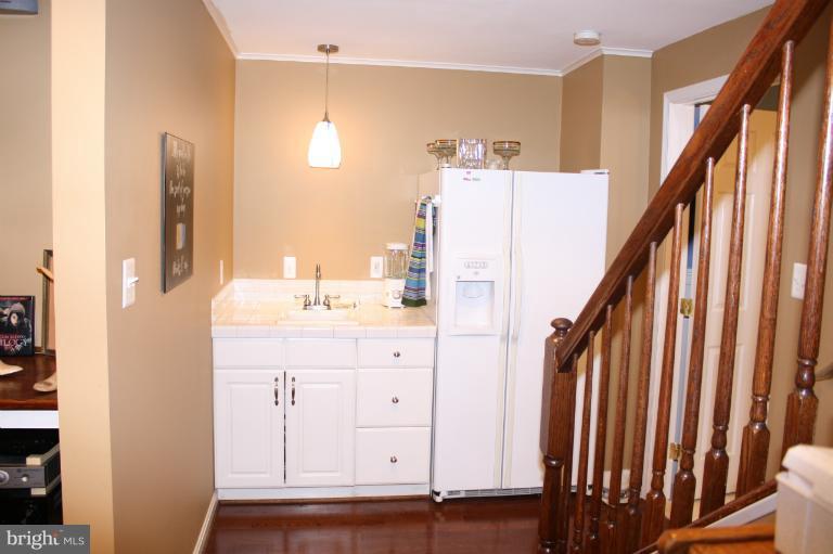 8439 Den Circle King George, VA 22485 - Photo 21 of 30 Wet Bar