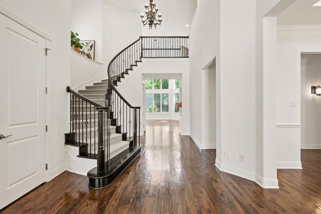 6809 Schubert Colleyville, TX 76034 - Photo 4 of 40