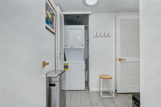 $1,690,000 | 1750 Avenida Del Mundo, Unit 601, Coronado, CA 92118