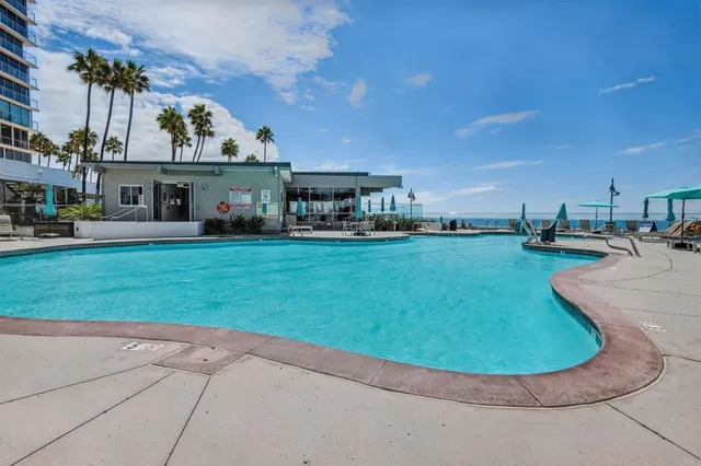 $1,690,000 | 1750 Avenida Del Mundo, Unit 601, Coronado, CA 92118