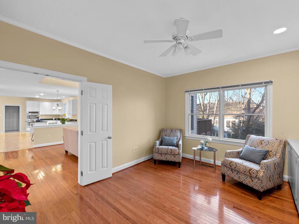 12119 Sheets Farm Road Gaithersburg, MD 20878 - Photo 16 of 60 Gallery Image 16