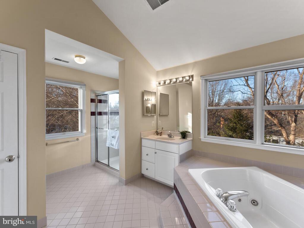 12119 Sheets Farm Road Gaithersburg, MD 20878 - Photo 34 of 60 Gallery Image 34
