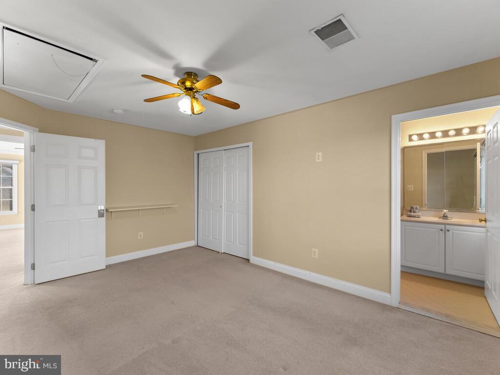 12119 Sheets Farm Road Gaithersburg, MD 20878 - Photo 38 of 60 Gallery Image 38