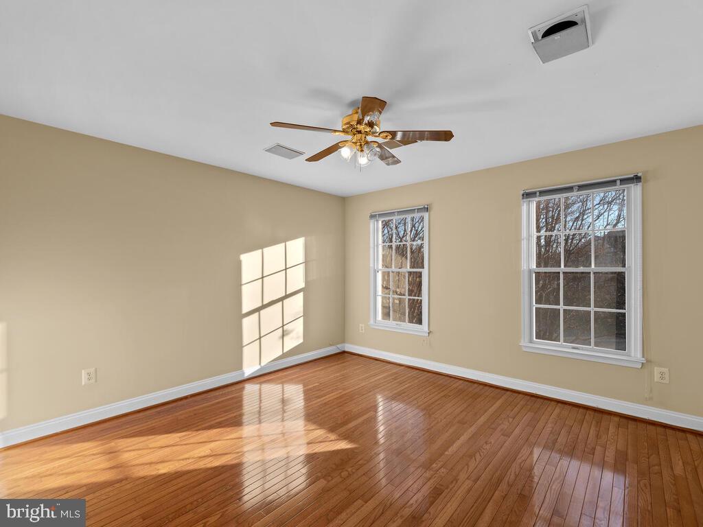 12119 Sheets Farm Road Gaithersburg, MD 20878 - Photo 40 of 60 Gallery Image 40