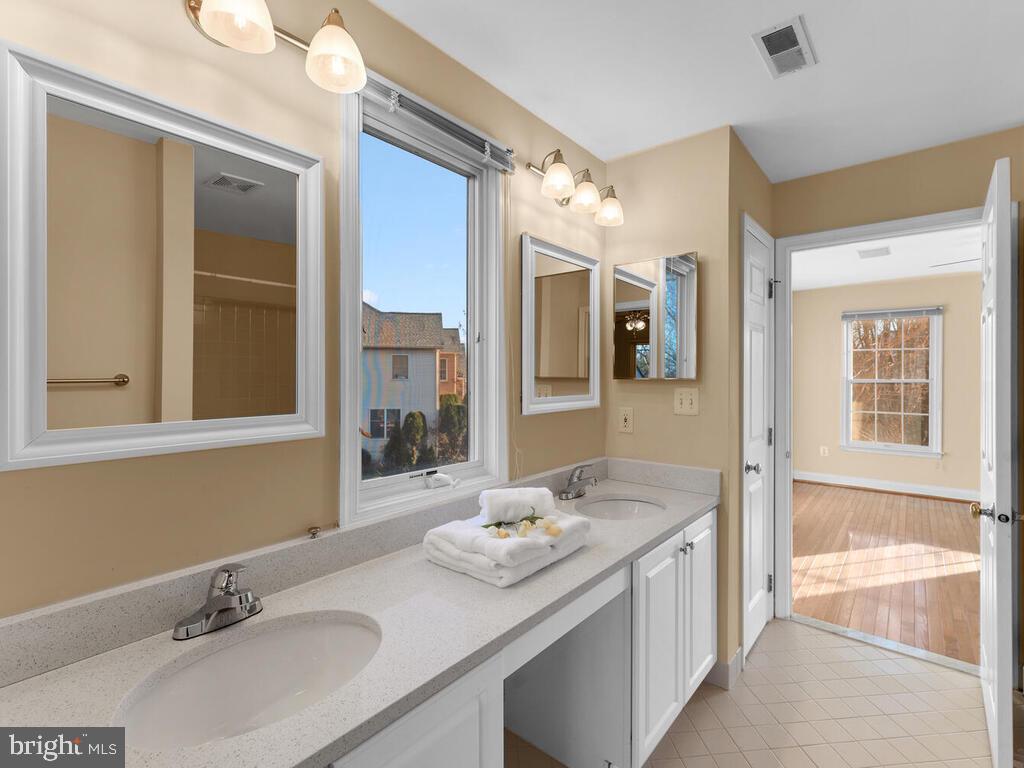 12119 Sheets Farm Road Gaithersburg, MD 20878 - Photo 43 of 60 Gallery Image 43