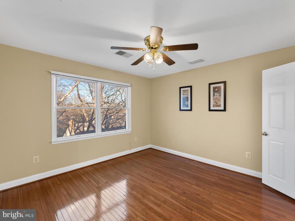 12119 Sheets Farm Road Gaithersburg, MD 20878 - Photo 45 of 60 Gallery Image 45