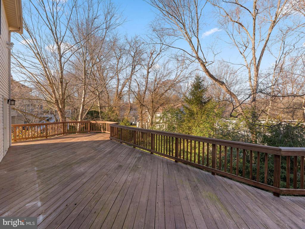 12119 Sheets Farm Road Gaithersburg, MD 20878 - Photo 57 of 60 Gallery Image 57