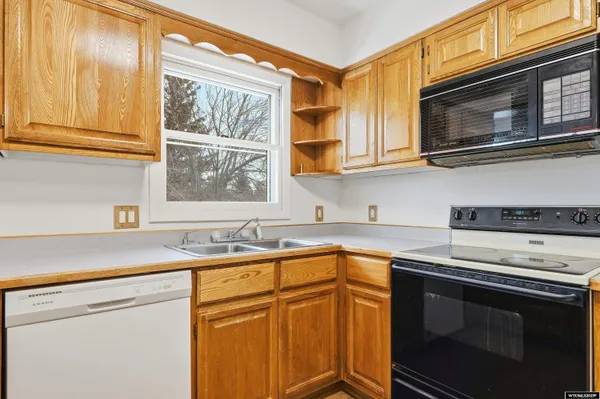 $340,000 | 3521 East 18th Street, Casper, WY 82609