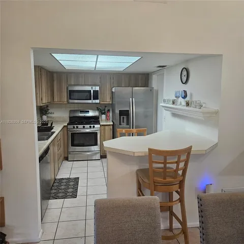 $3,600 | 11461 Northwest 45th Place, Sunrise, FL 33323