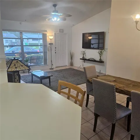 $3,600 | 11461 Northwest 45th Place, Sunrise, FL 33323