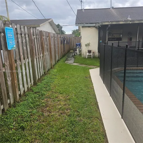 $3,600 | 11461 Northwest 45th Place, Sunrise, FL 33323