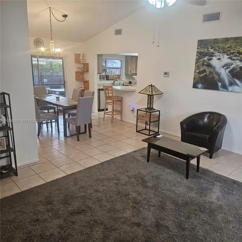 $3,600 | 11461 Northwest 45th Place, Sunrise, FL 33323