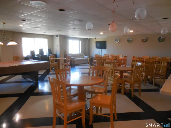 $172,500 | 111 DeKoven Drive, Unit 708, Middletown, CT 06457