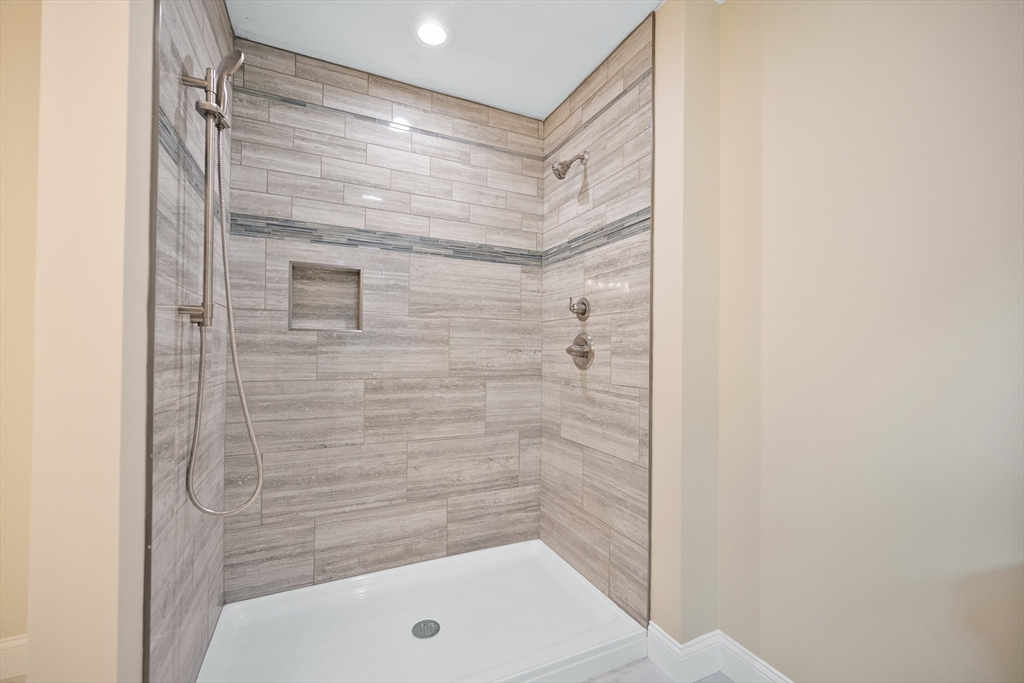 107 Harrington Road Charlton, MA 01507 - Photo 20 of 42 Gallery Image 20